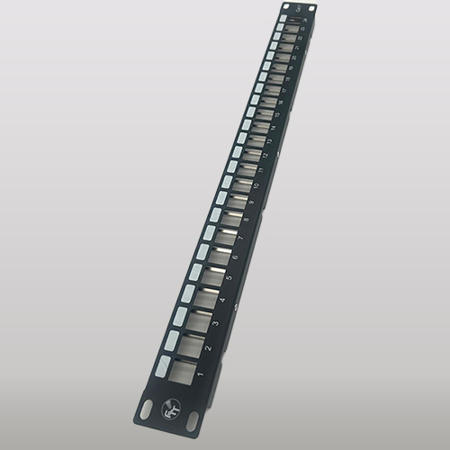 Cat7-SFTP-Patch-Panel-1U-19-rack--Black-24ports-wShutter