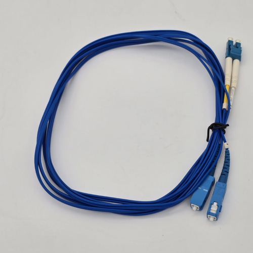 FTT Patch Cord, LC-PC-SC-PC SM G657A PVC DX 3m 2mm Blue1